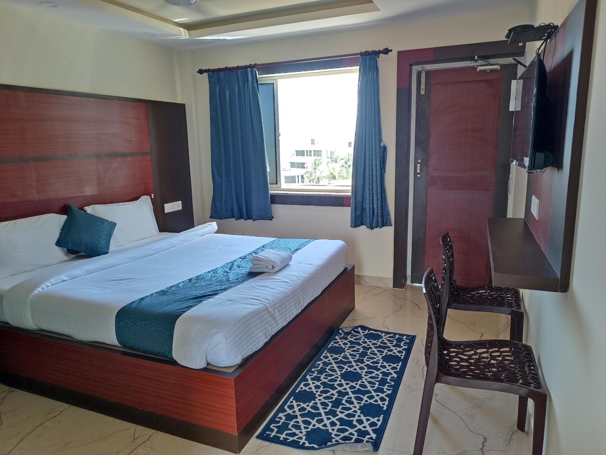 Mom Hotel - Unit Of Mom Hotel Puri Buitenkant foto