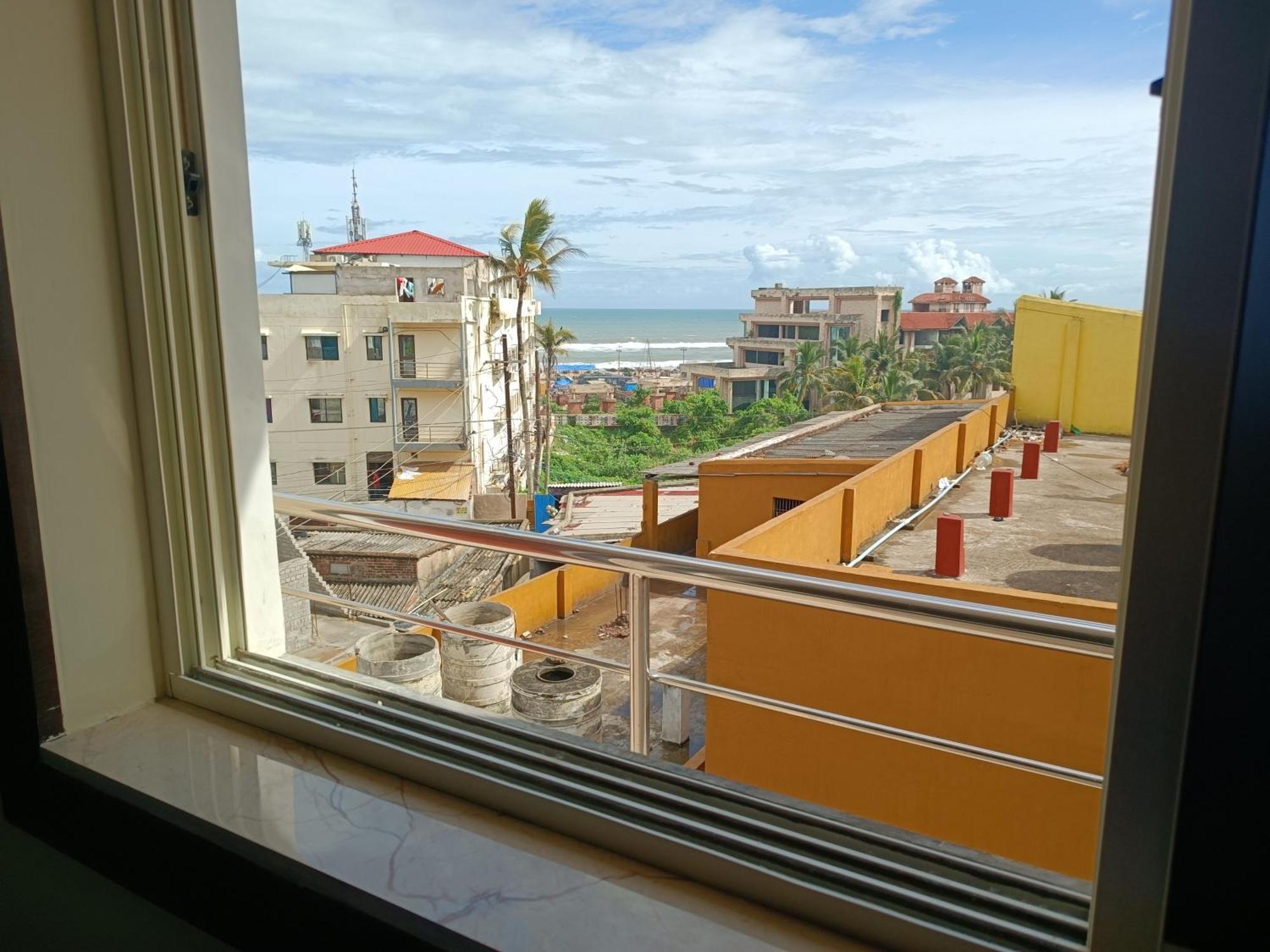 Mom Hotel - Unit Of Mom Hotel Puri Buitenkant foto