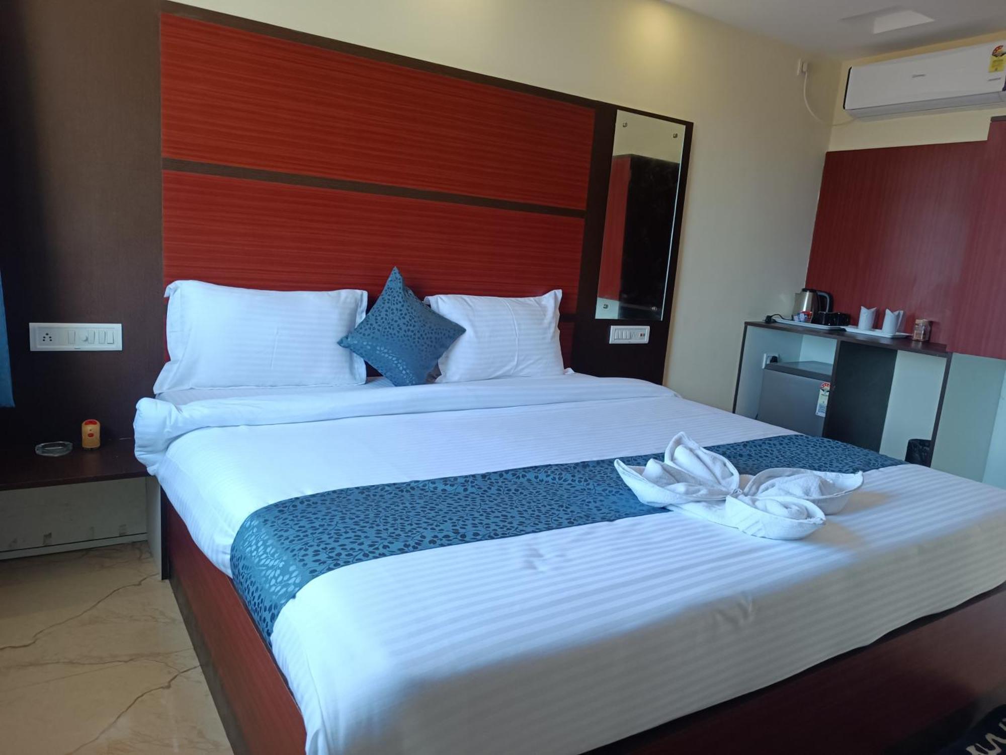 Mom Hotel - Unit Of Mom Hotel Puri Buitenkant foto